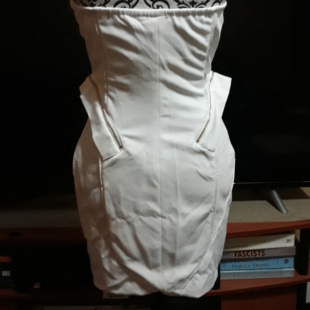 Only 1 left!  Off White Strapless Zipper Dress - Picture 7 of 8